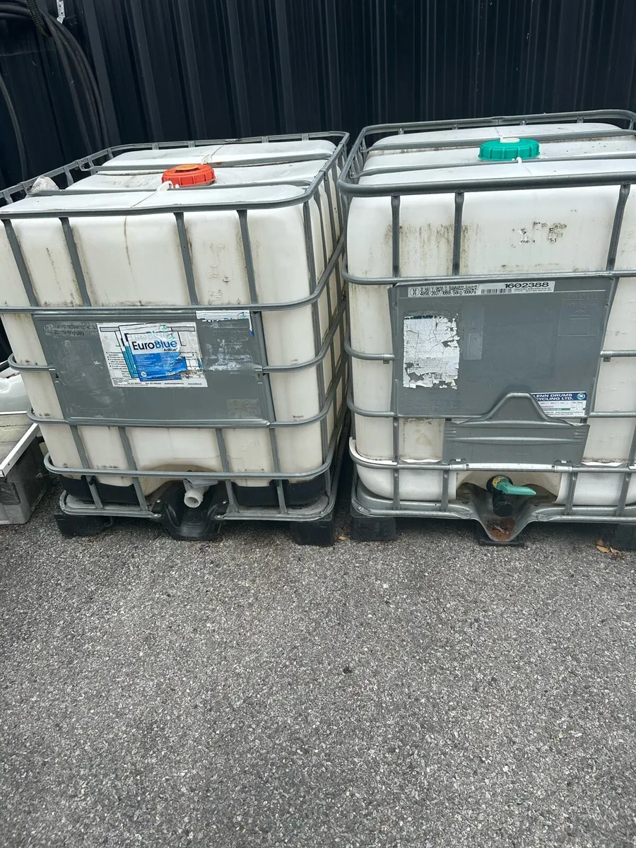 2x 1000 litre IBC Tanks