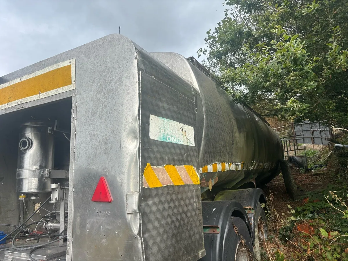 Storage tank fuel and water - Image 2