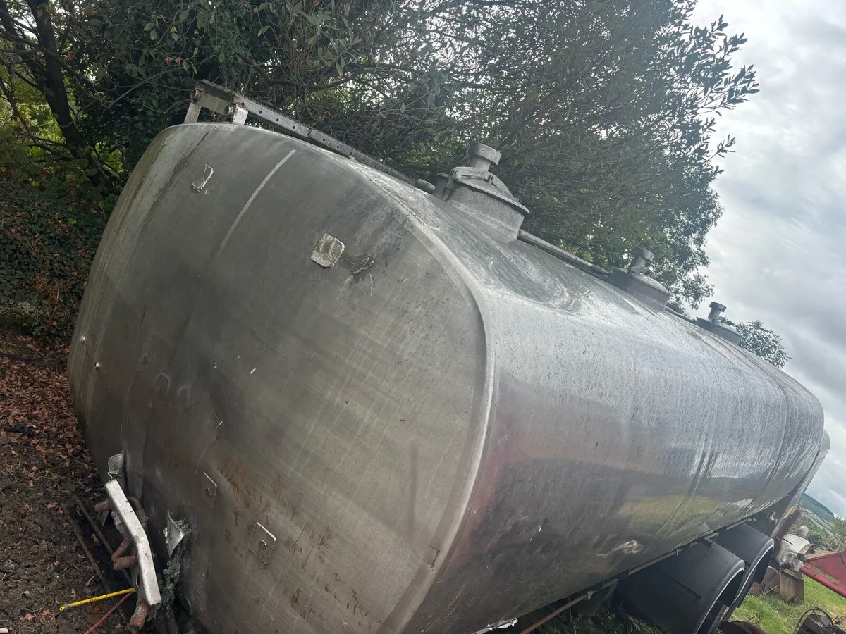 Storage tank fuel and water - Image 3