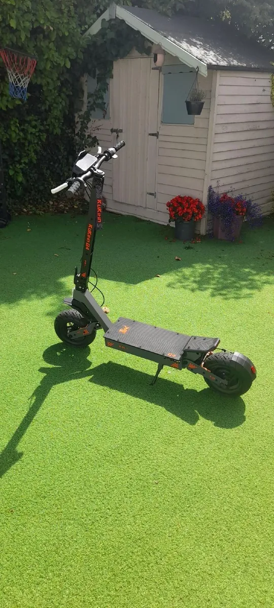 New Kukirin (Kugoo) G4 E-Scooter - Image 1