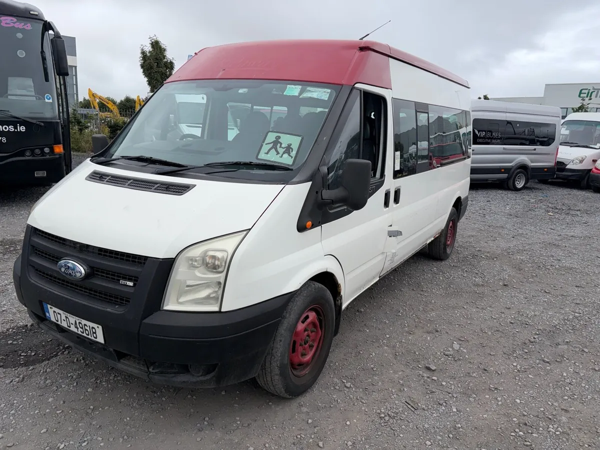 2007 14 seater Ford transit minibus - Image 1