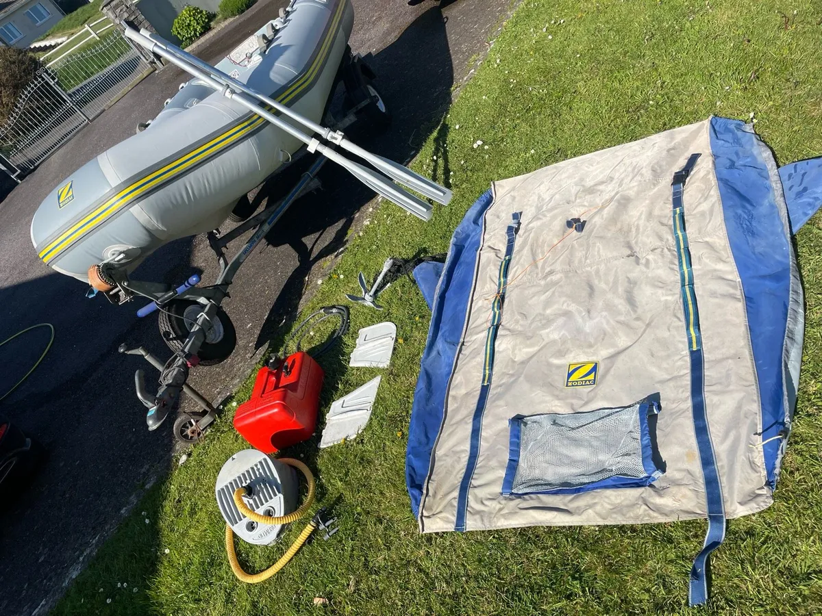 Boat and trailer for sale - Image 2