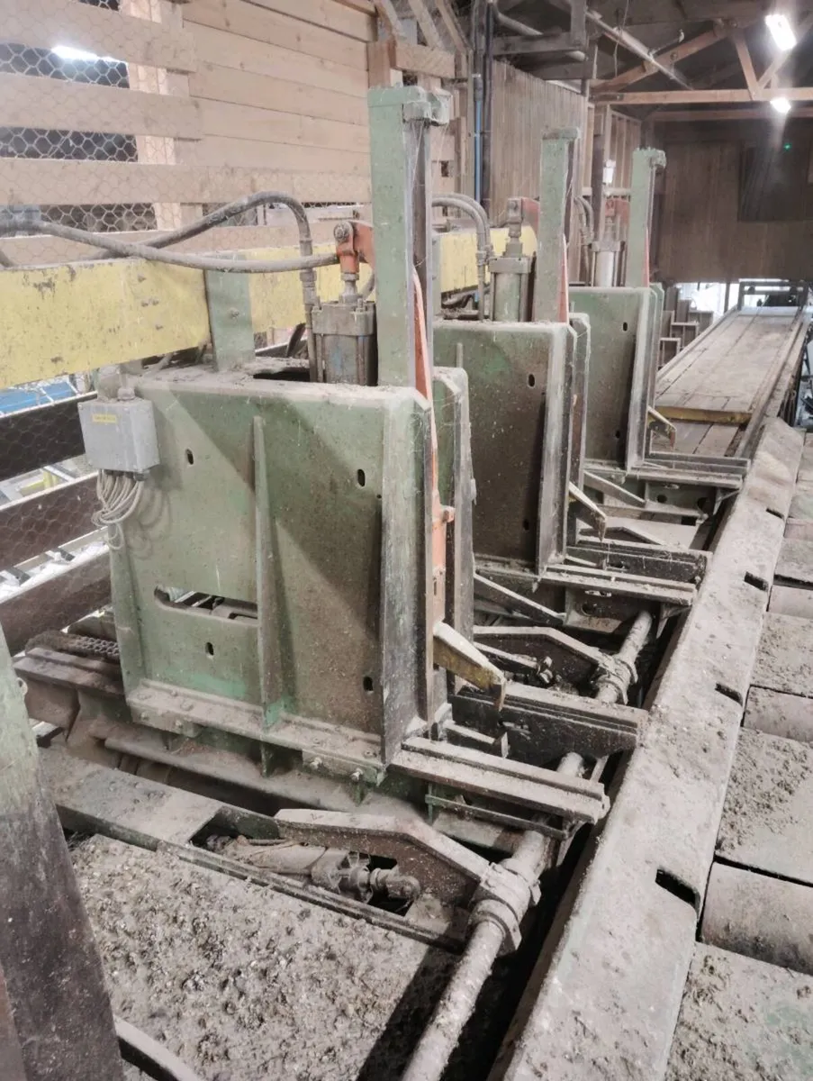 Stenner automatic bandmill. - Image 2