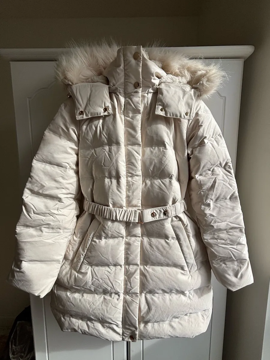 Zara semi long cream belted puffer jacket - Image 1
