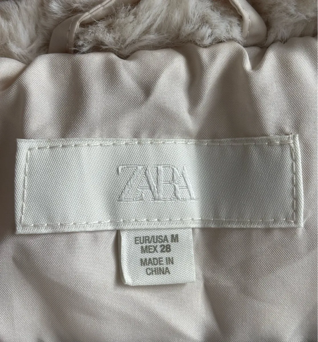 Zara semi long cream belted puffer jacket - Image 3