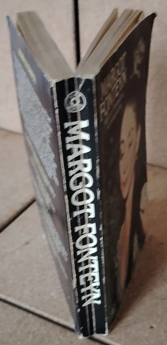 Margot Fonteyn: Autobiography (Vintage 1976) - Image 3