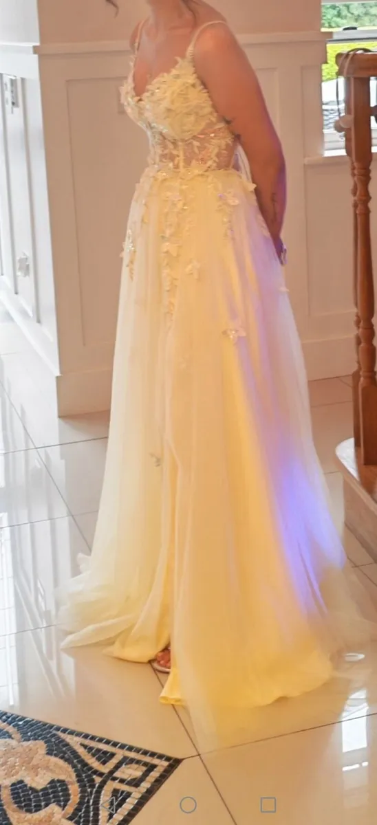 Debs dress - Image 1
