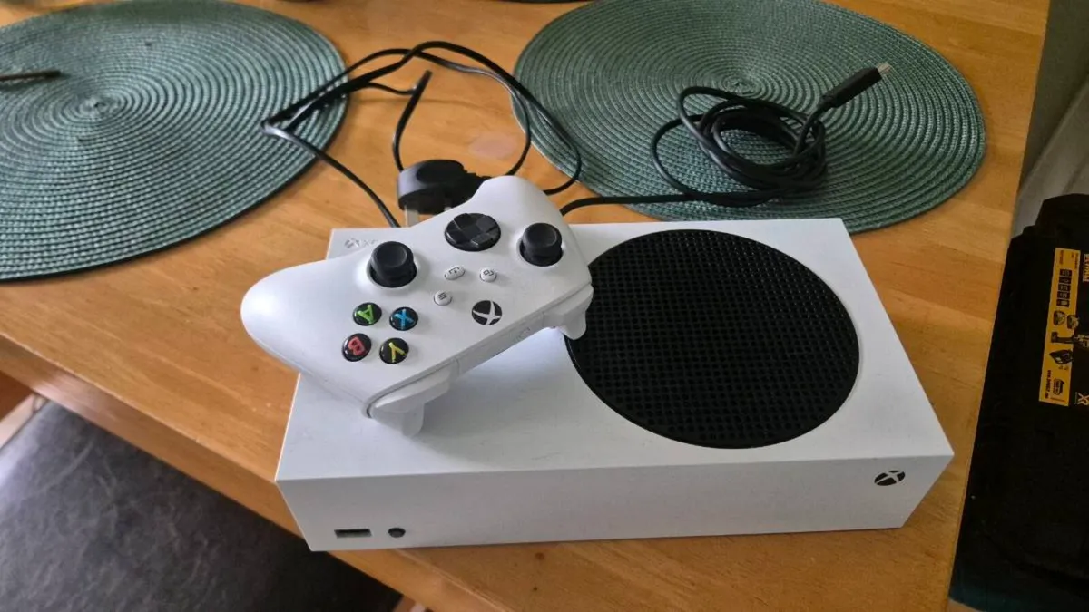 Xbox series S - Image 1