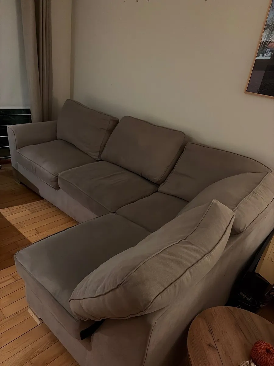 Fantasia L Shaped sofa - Image 4