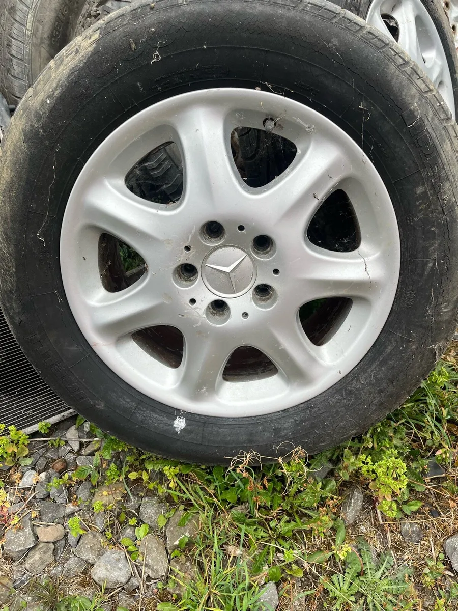 Alloy wheel sets various - Image 1