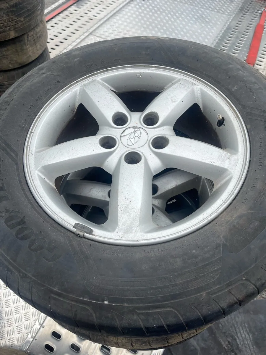 Alloy wheel sets various - Image 3