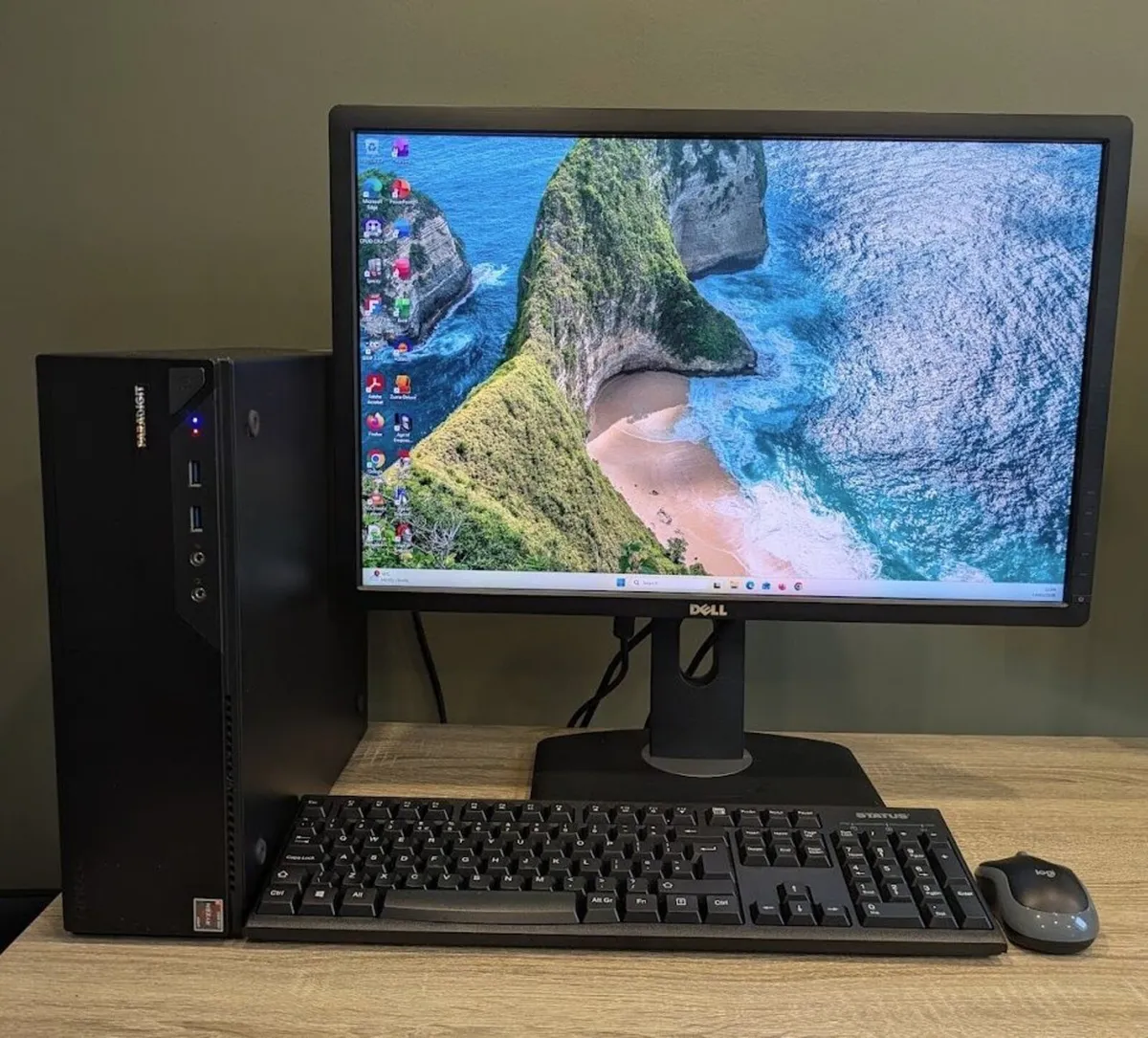 AMD Ryzen PC - 16GB RAM Win 11 24" screen + Wifi - Image 1