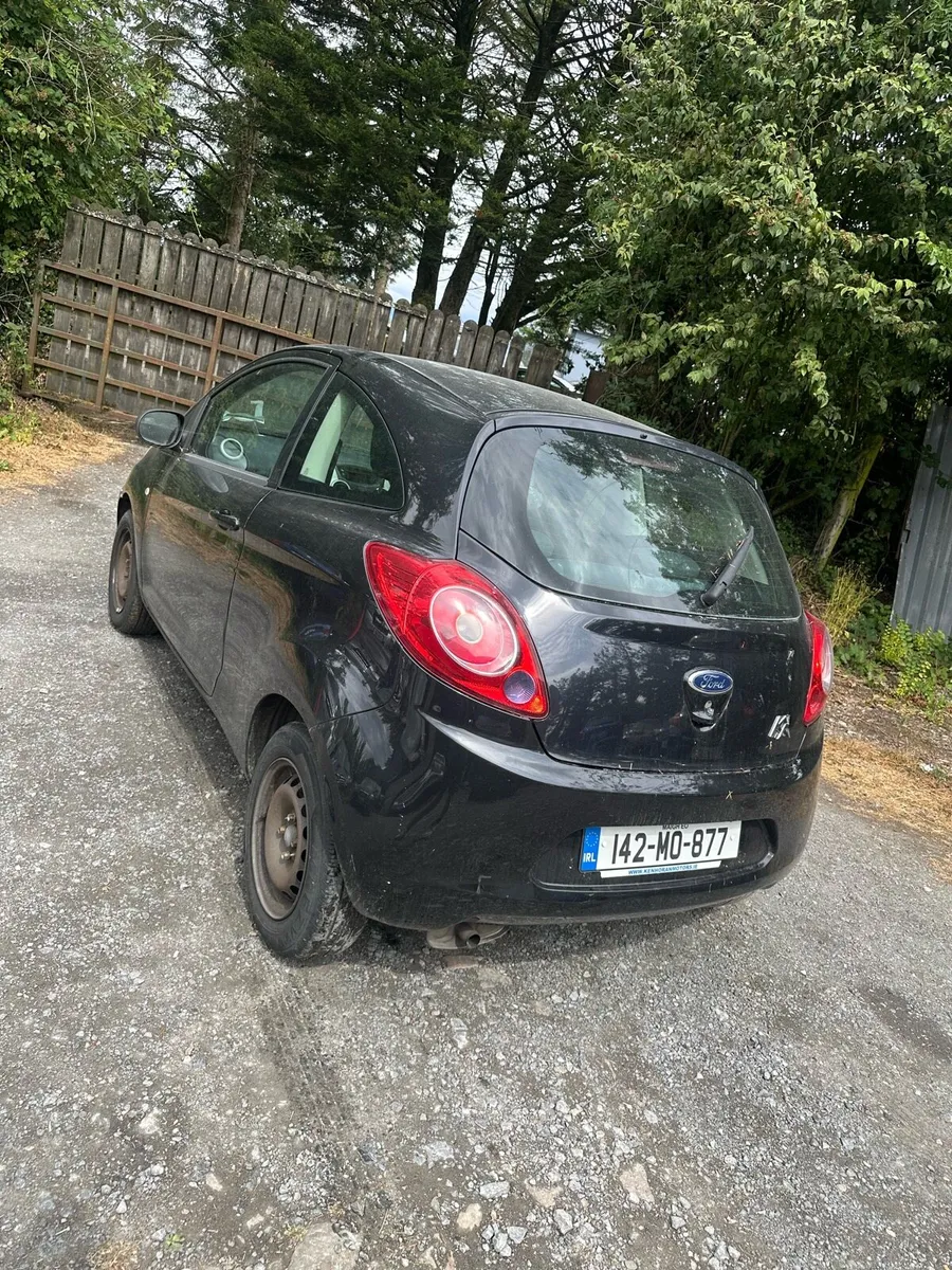 142 reg ford ka petrol with low kms - Image 4