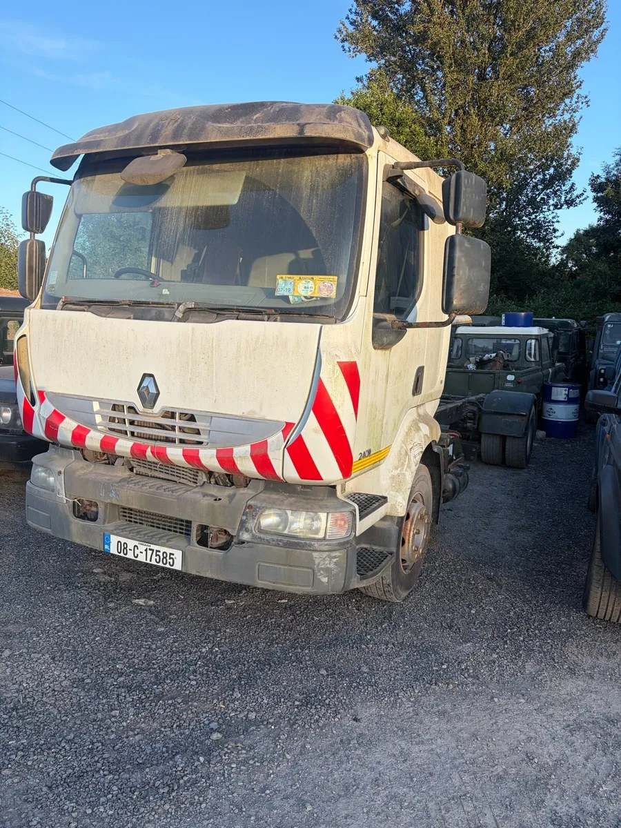 Renault Midlum - Image 1