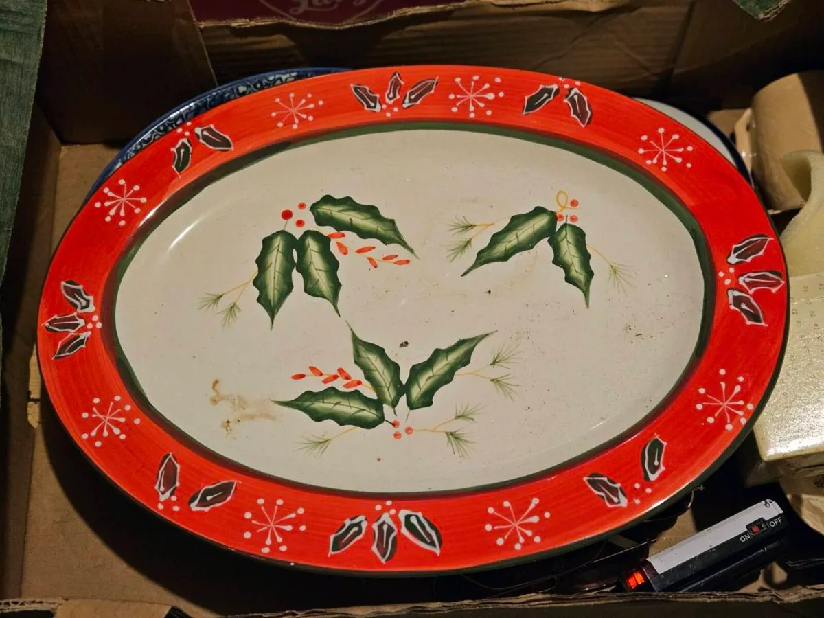 Large Christmas Serving Plate - Image 1