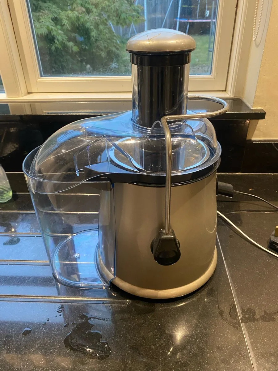 Moulinex Juice Extractor / juicer - Image 3