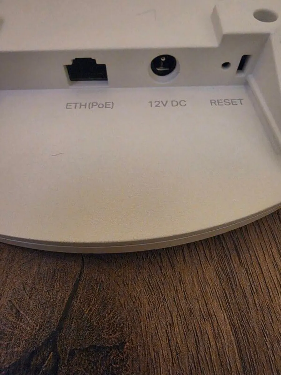 TP Link EAP773  Wifi 7 Router x2 - Image 3