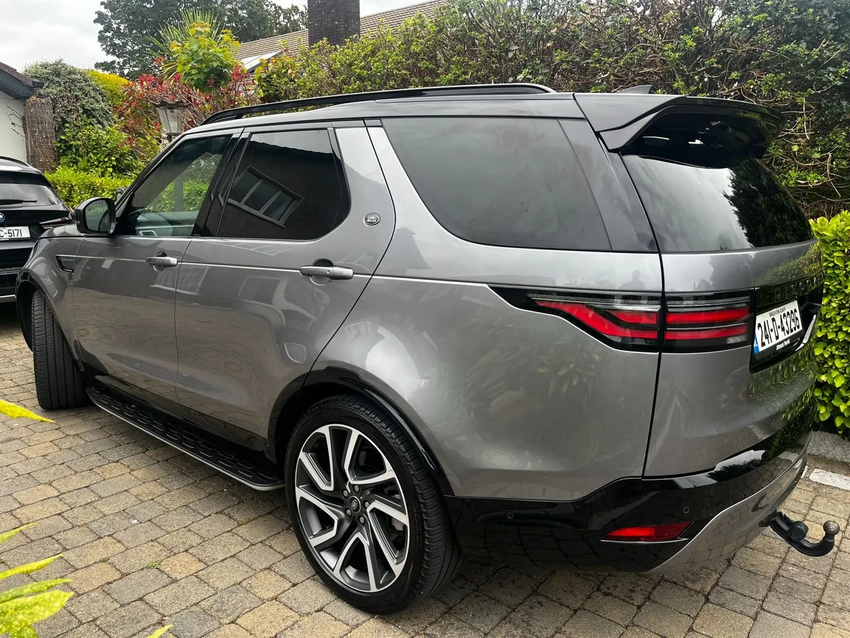 2024 Land Rover Discovery HSE Comm. - Top Spec - Image 3