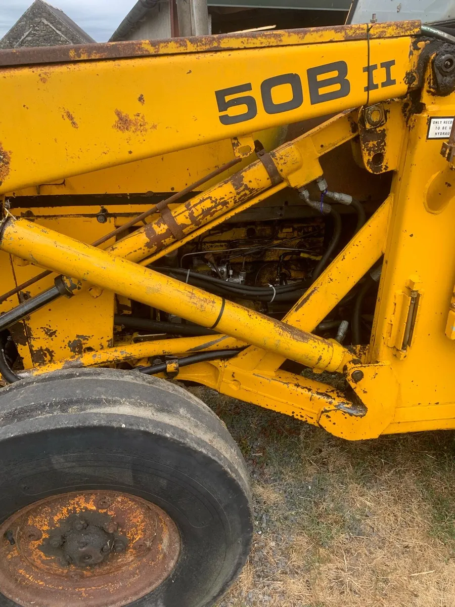 MF 50b - Image 3