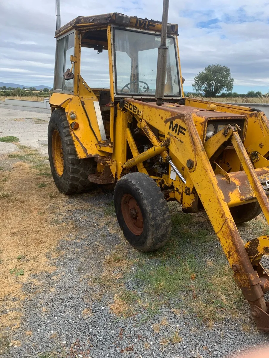 MF 50b - Image 1