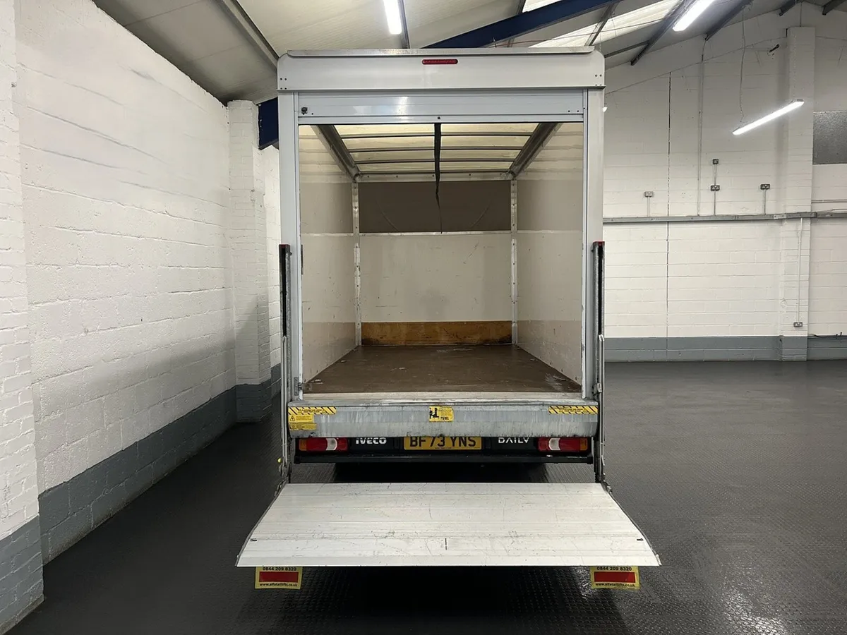 2023 Iveco Daily Luton Box Van - Image 2