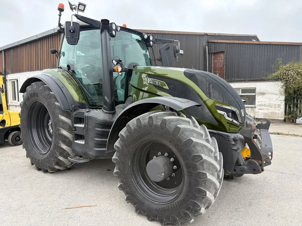 Tractor Auction Saturday @ Portlaoise - Image 2
