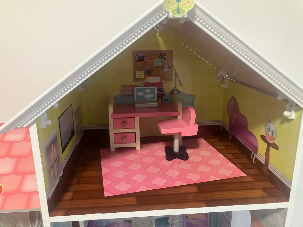 Dolls House - Image 3