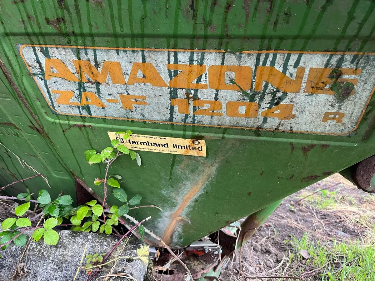 Amazone Spreader - Image 2