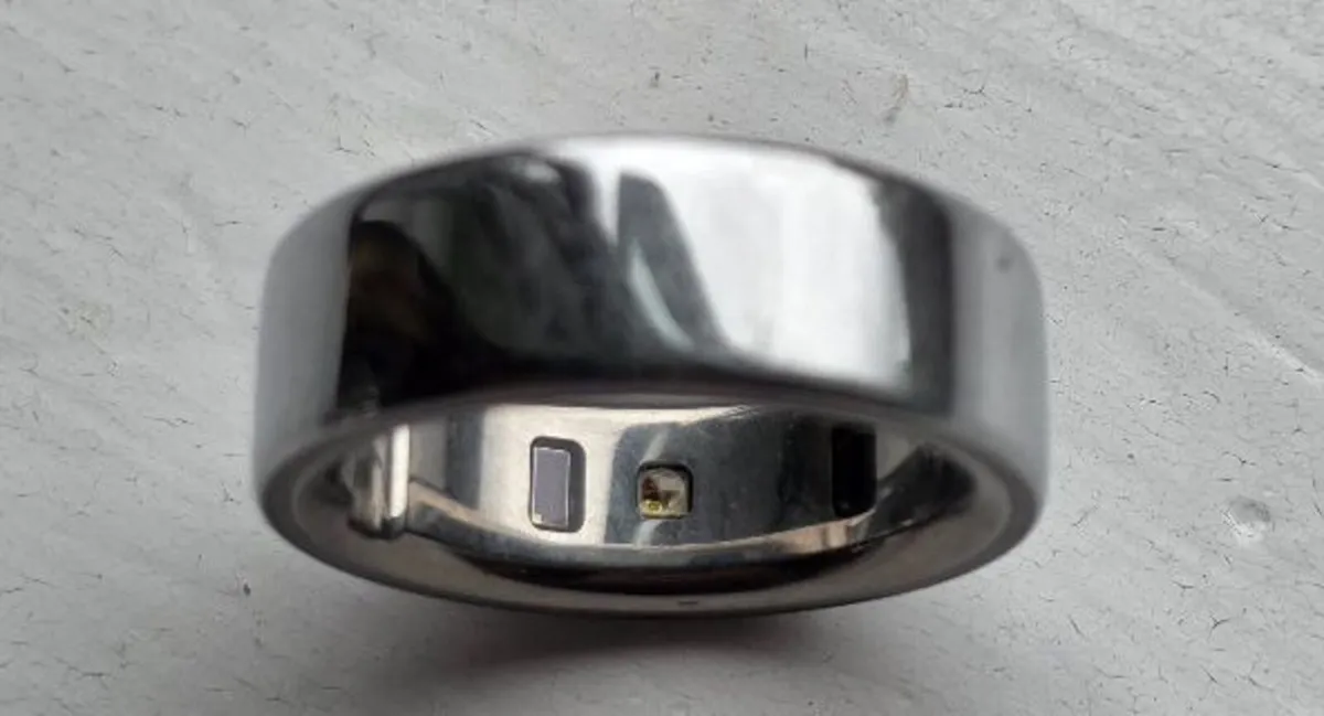 Oura Ring gen4, silver health tracker - Image 4