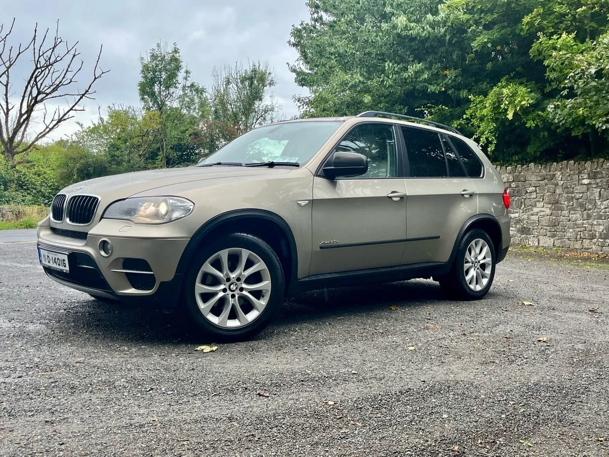 BMW X5 - Crewcab - Image 4