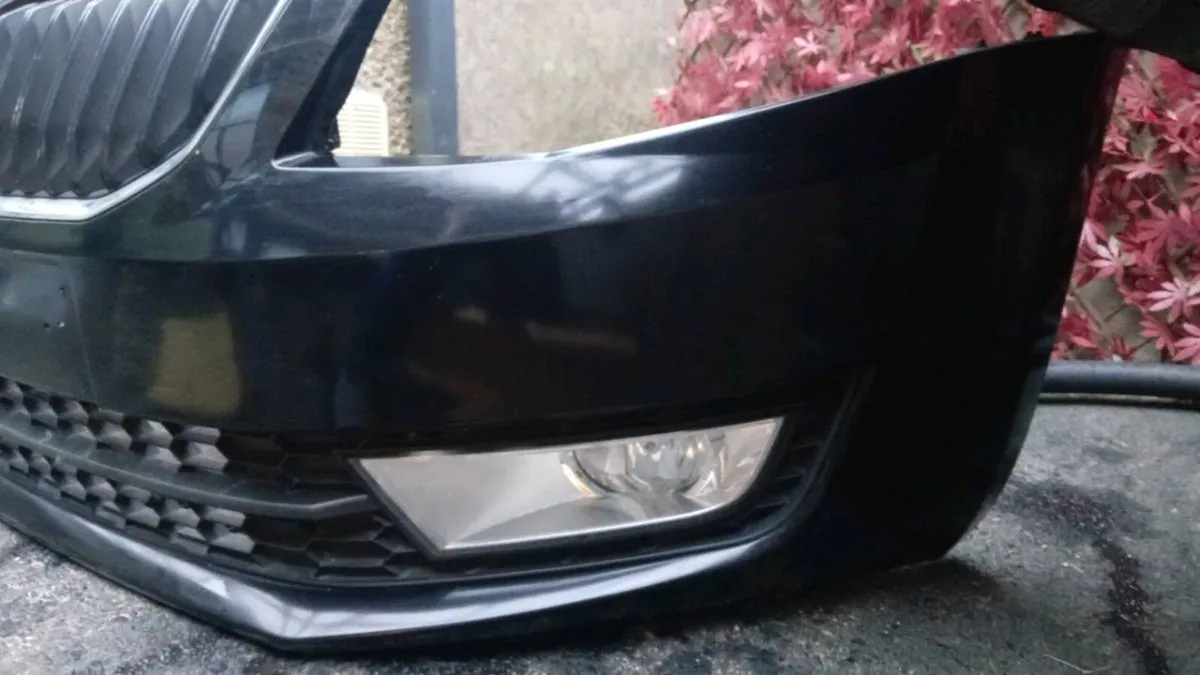 Skoda octavia mint black front bumper 2014 to 2017 - Image 2