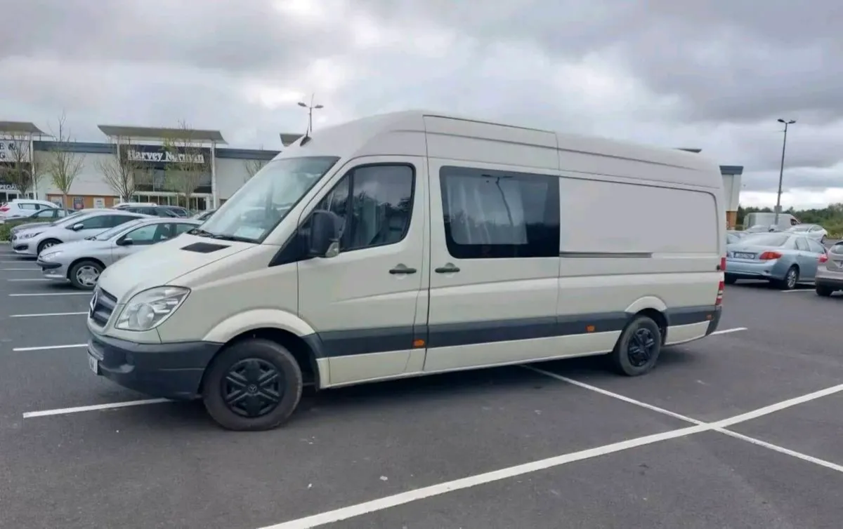 Mercedes-Benz 313 CDI Campervan - Image 1