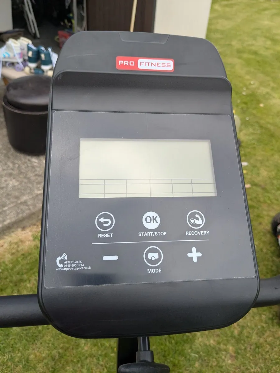 Exercise bike - Image 2