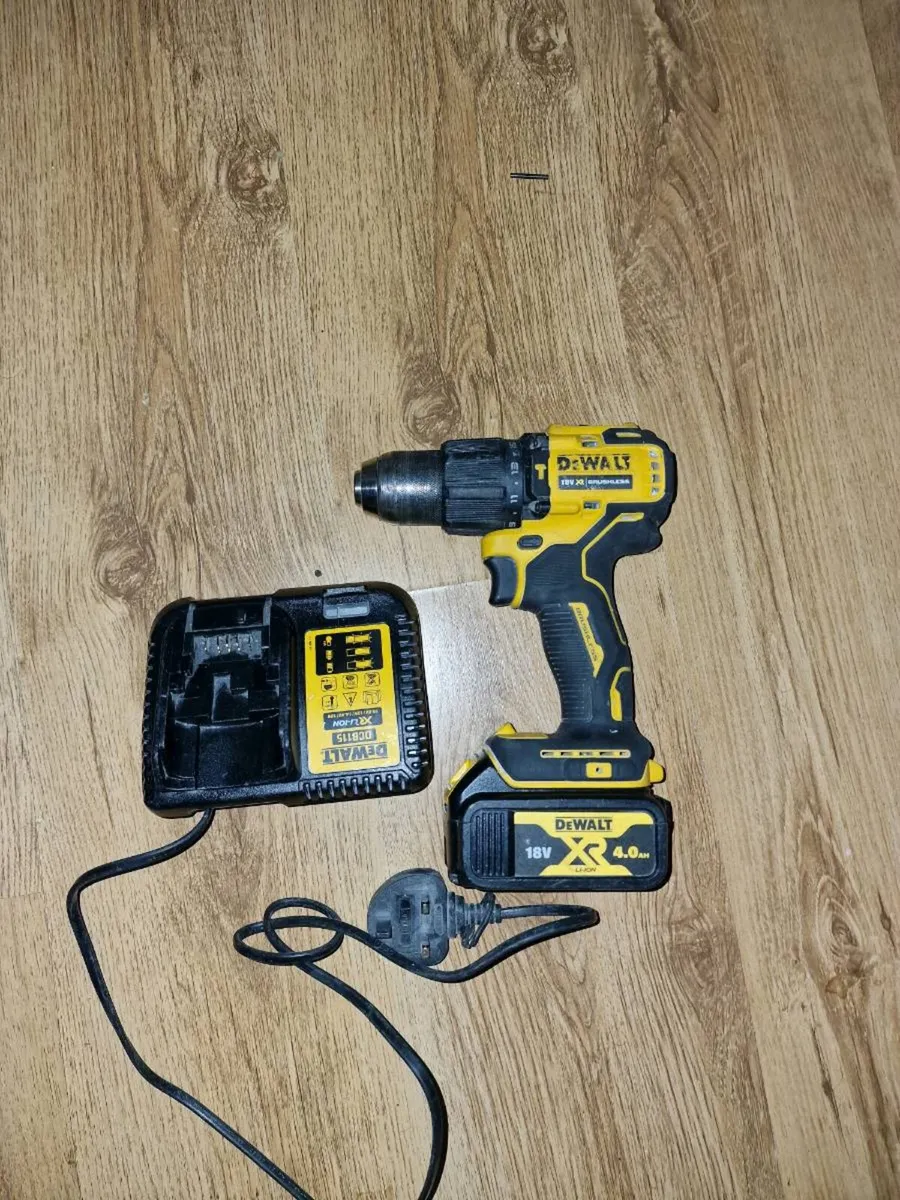 Dewalt drill dcd709