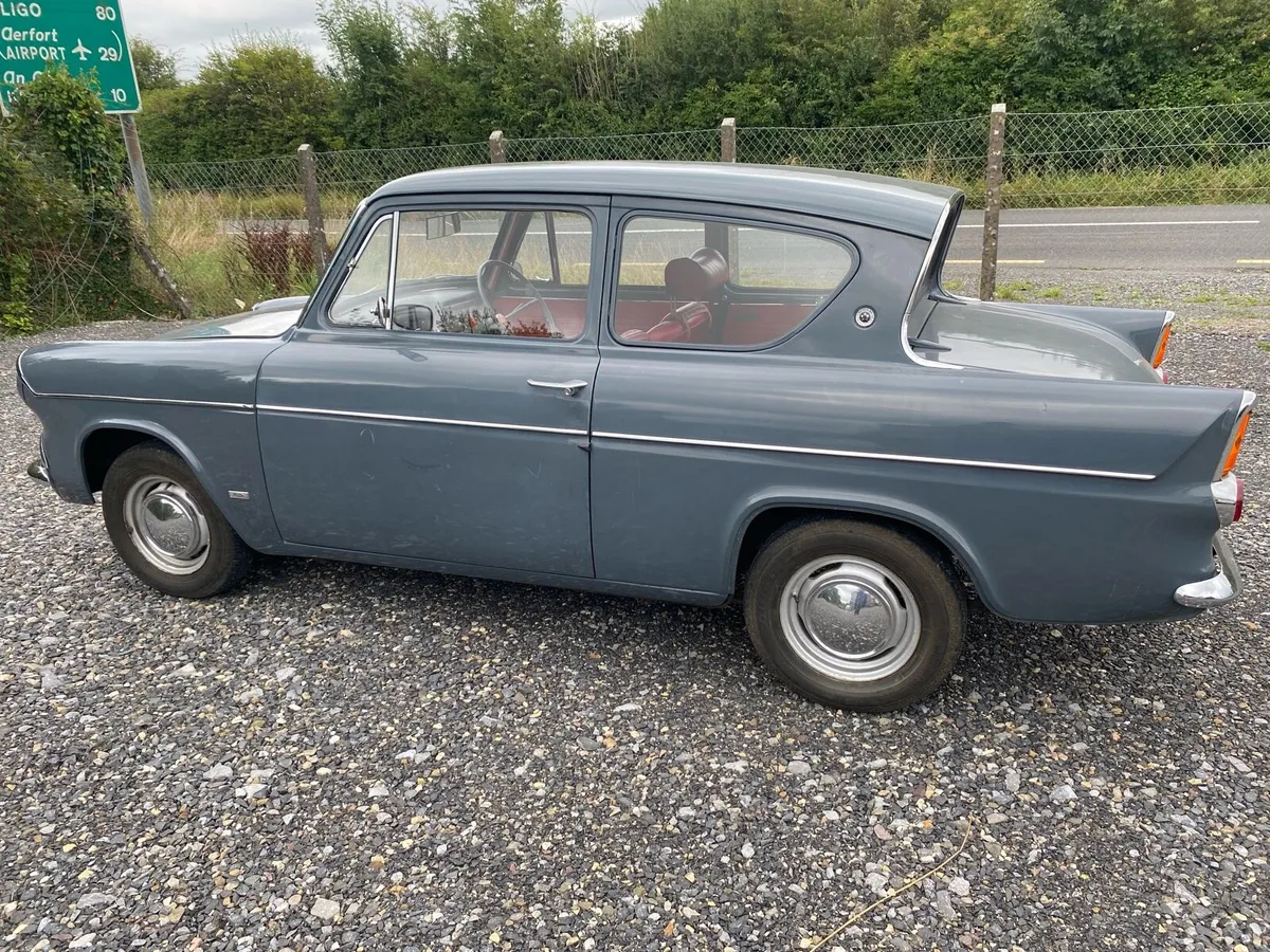 Ford Anglia 105e - Image 2