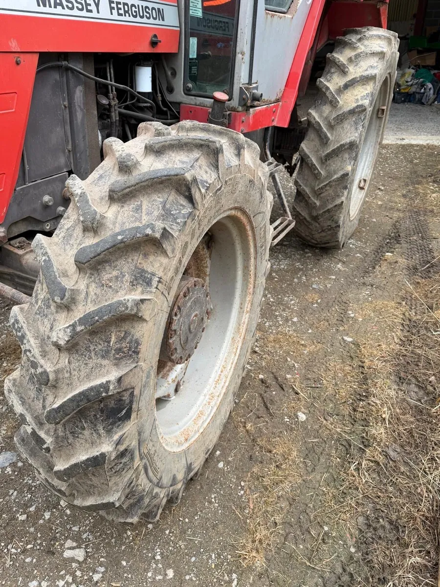 Tractor wheels/tyres - Image 4