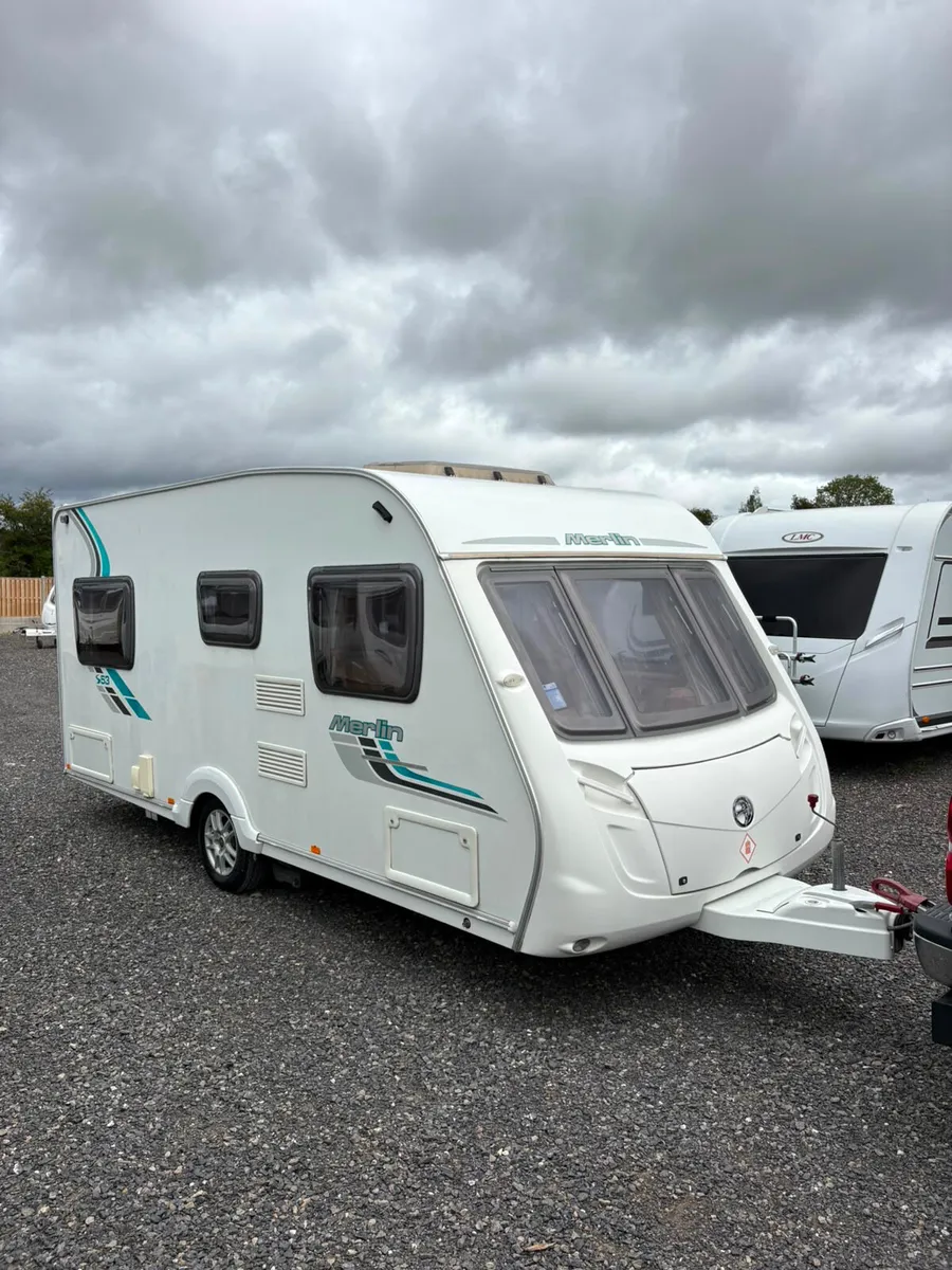 Swift Merlin 4 Berth Fixed Bed Caravan For Sale - Image 2