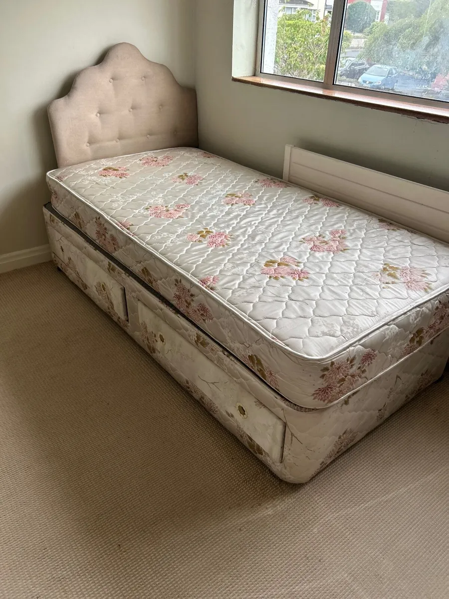 Single Bed - Image 3