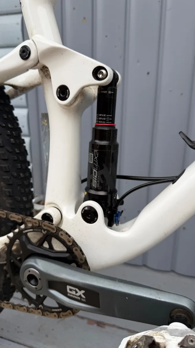 Vitus Rapide carbon full suspension mountain bike - Image 4