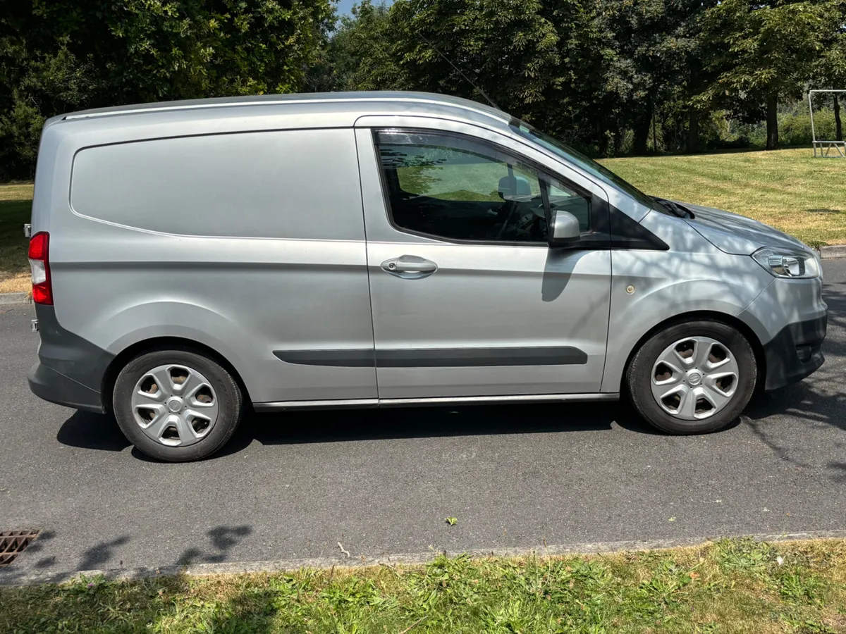 Ford Transit Courier Trend 2017 CVRT till - Image 1