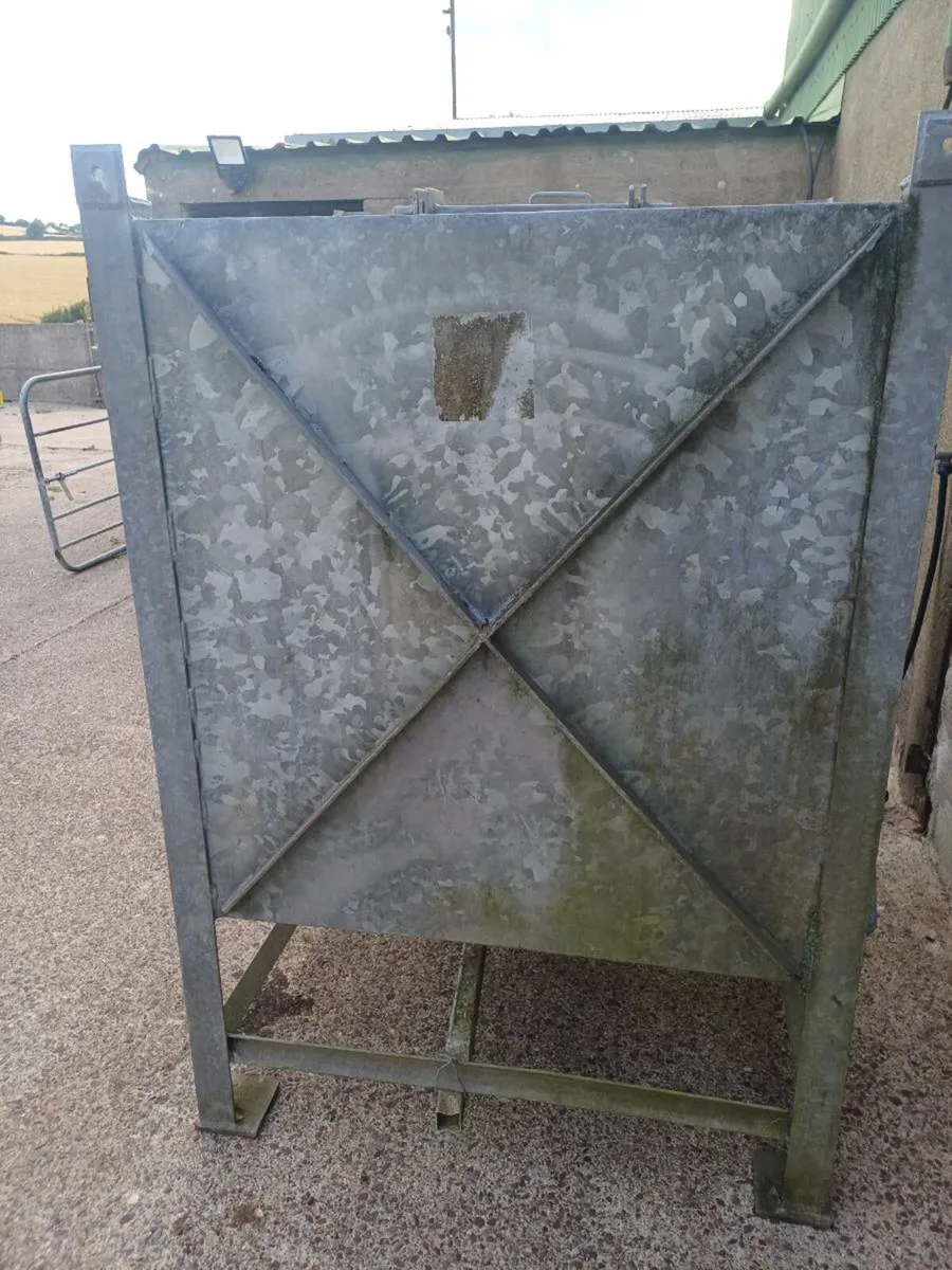 Meal bin - Image 2