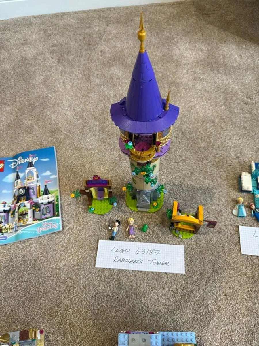 Lego Disney Princess and Frozen sets - Image 4