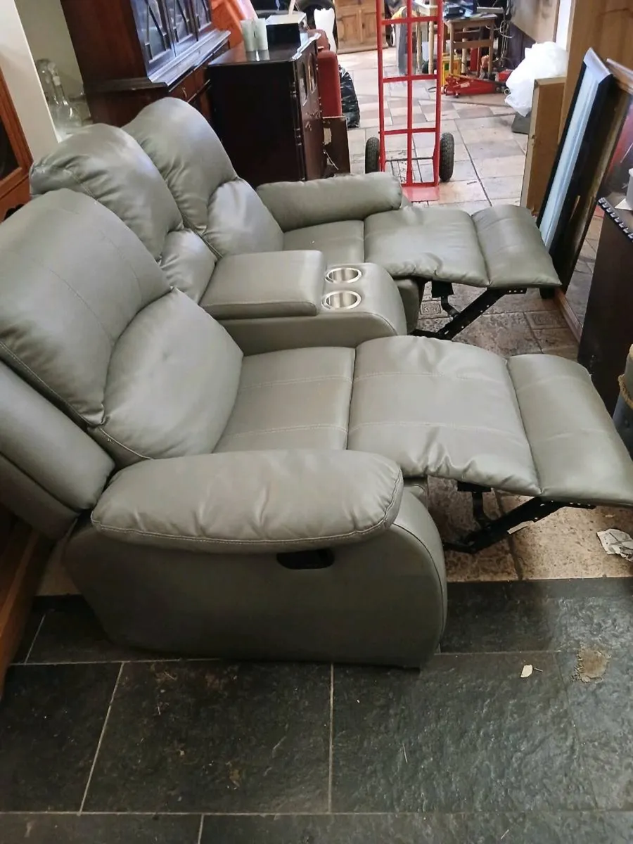 2 Seater Recliner - Image 2