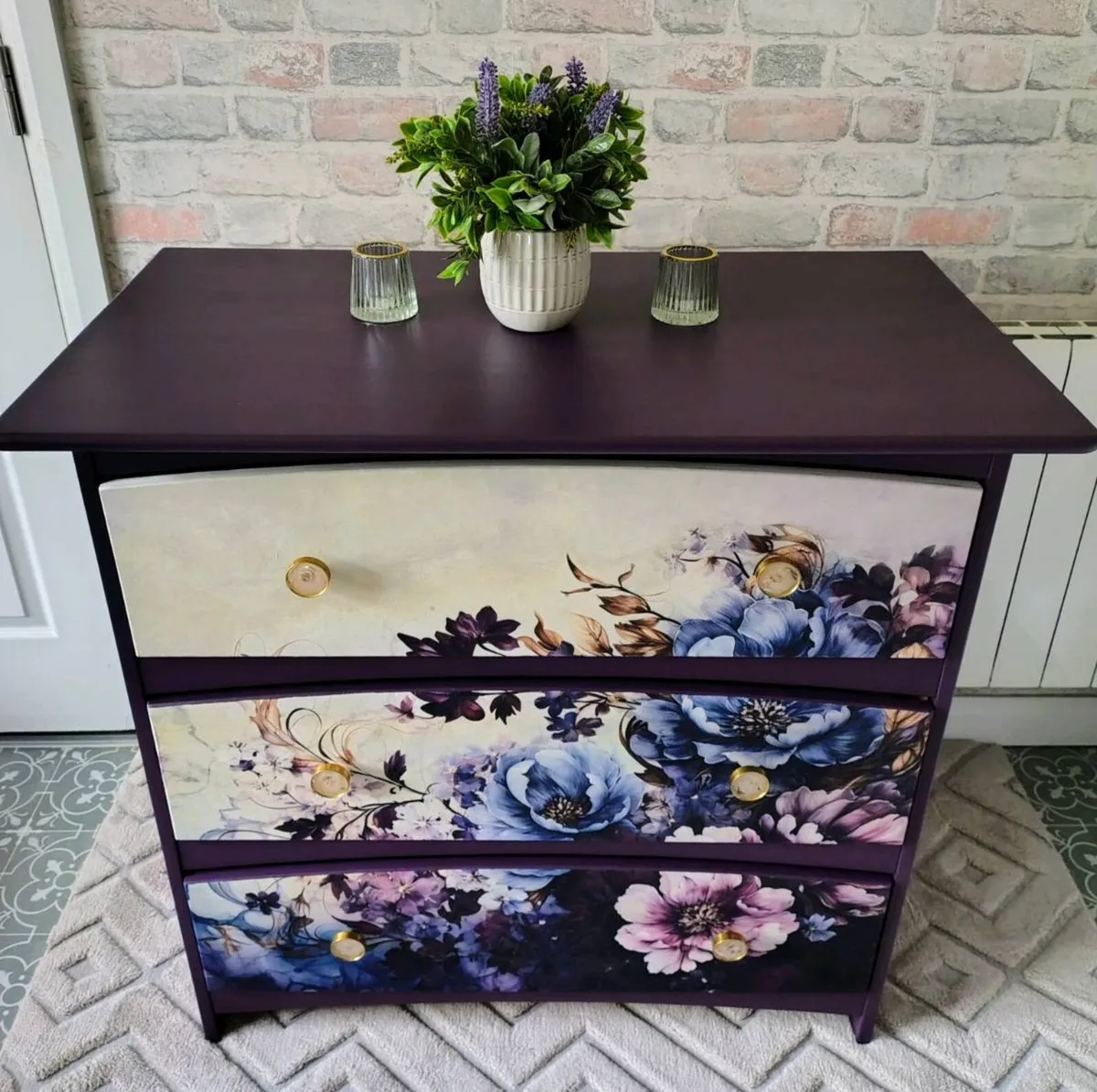 Chest of Drawers - Image 1
