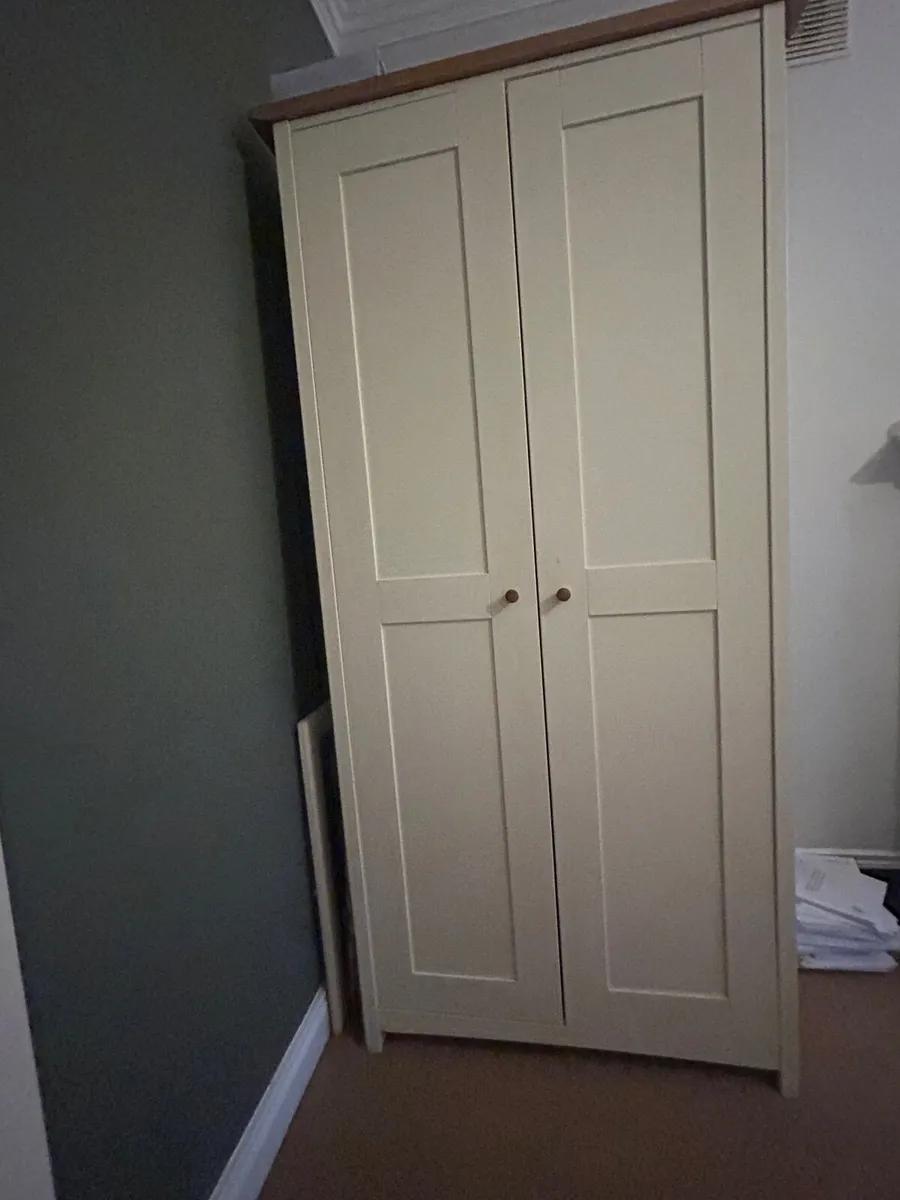 Double bed and wardrobe - Image 1