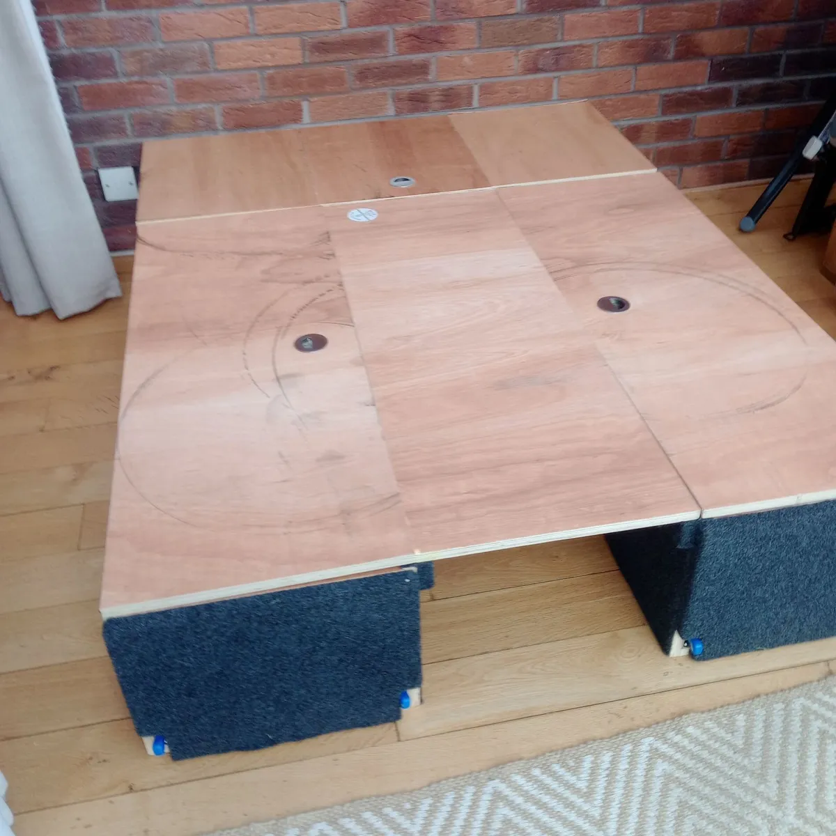 U shaped Camper bed - Image 1