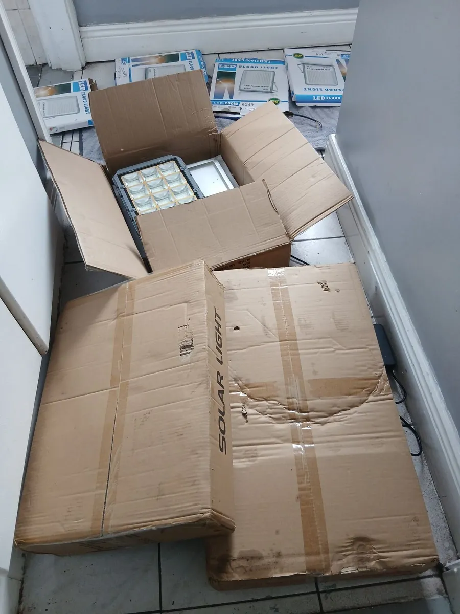 Solar lights new in box all go together priced - Image 4