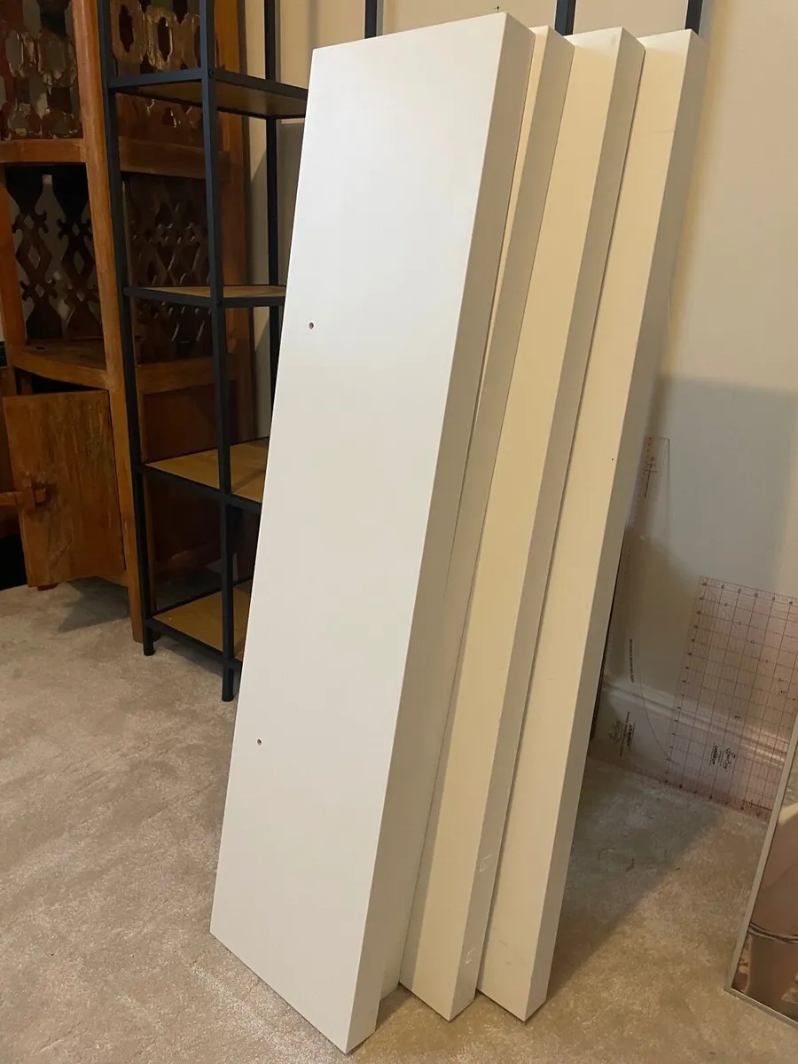 5 x White Floating Shelves