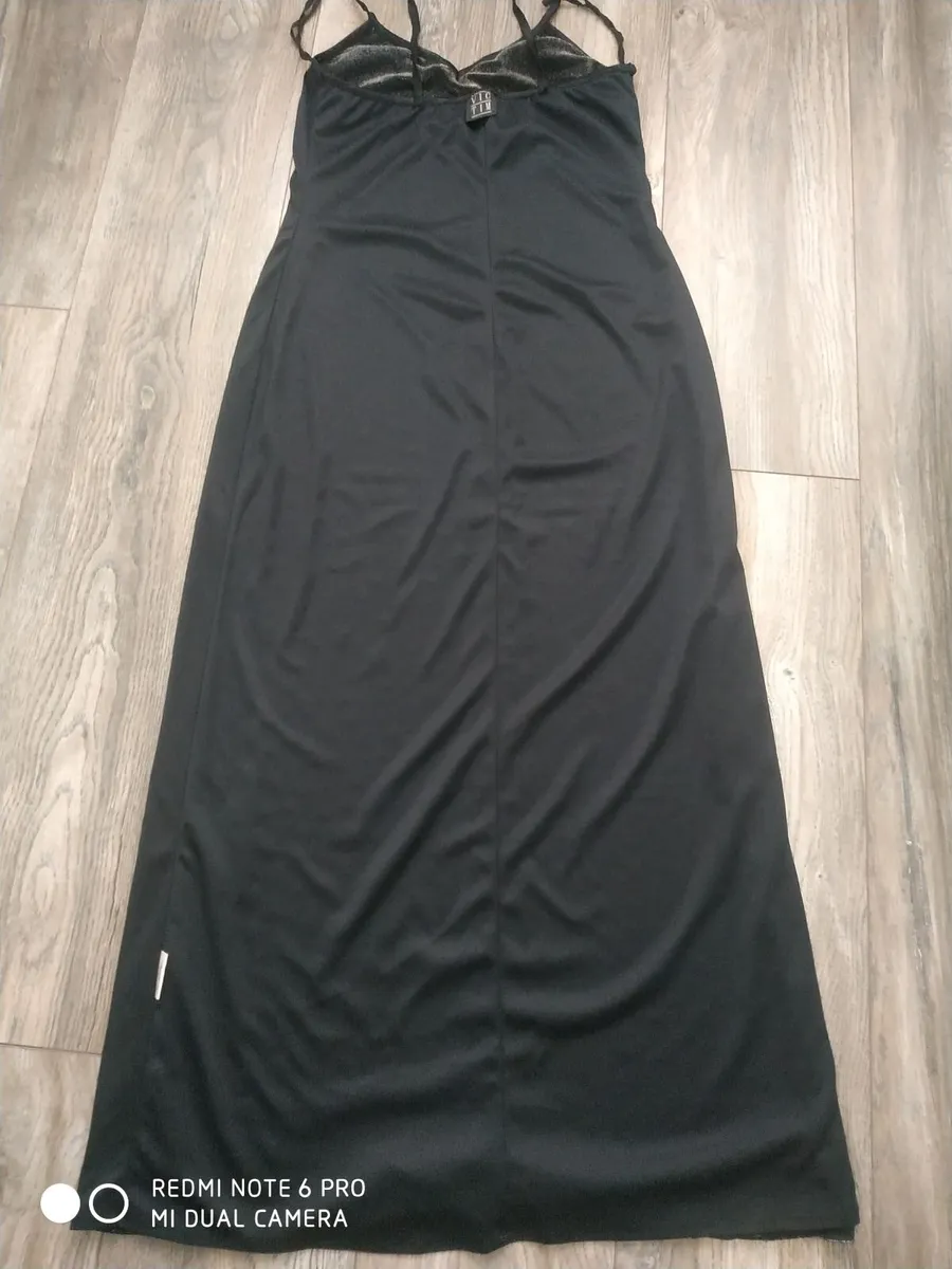 Women's Maxi Length Dress. - Image 4