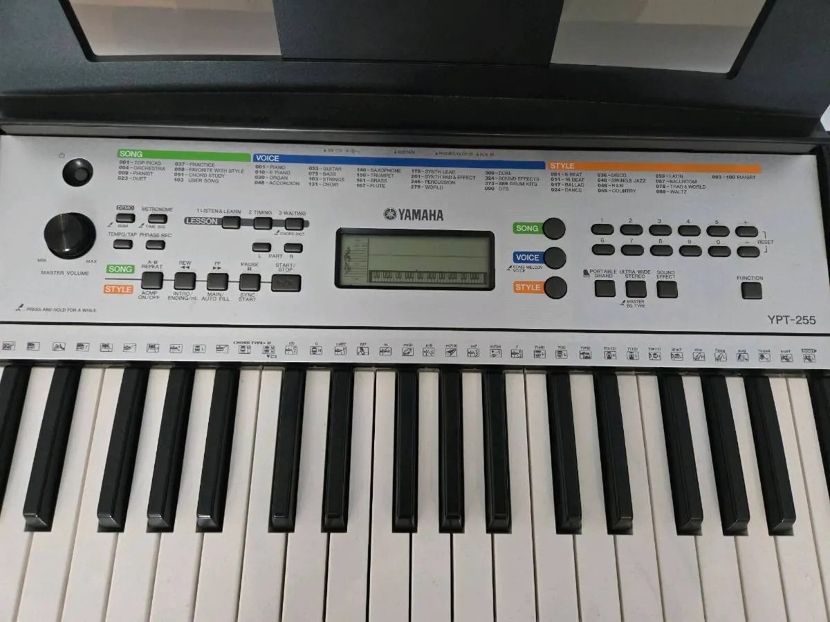 Yamaha YPT-255 - Image 2